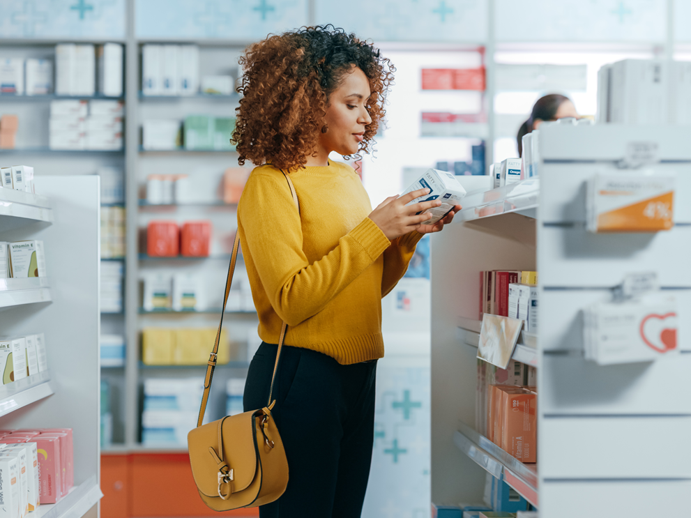 Safe and reliable distribution and services to pharmacies